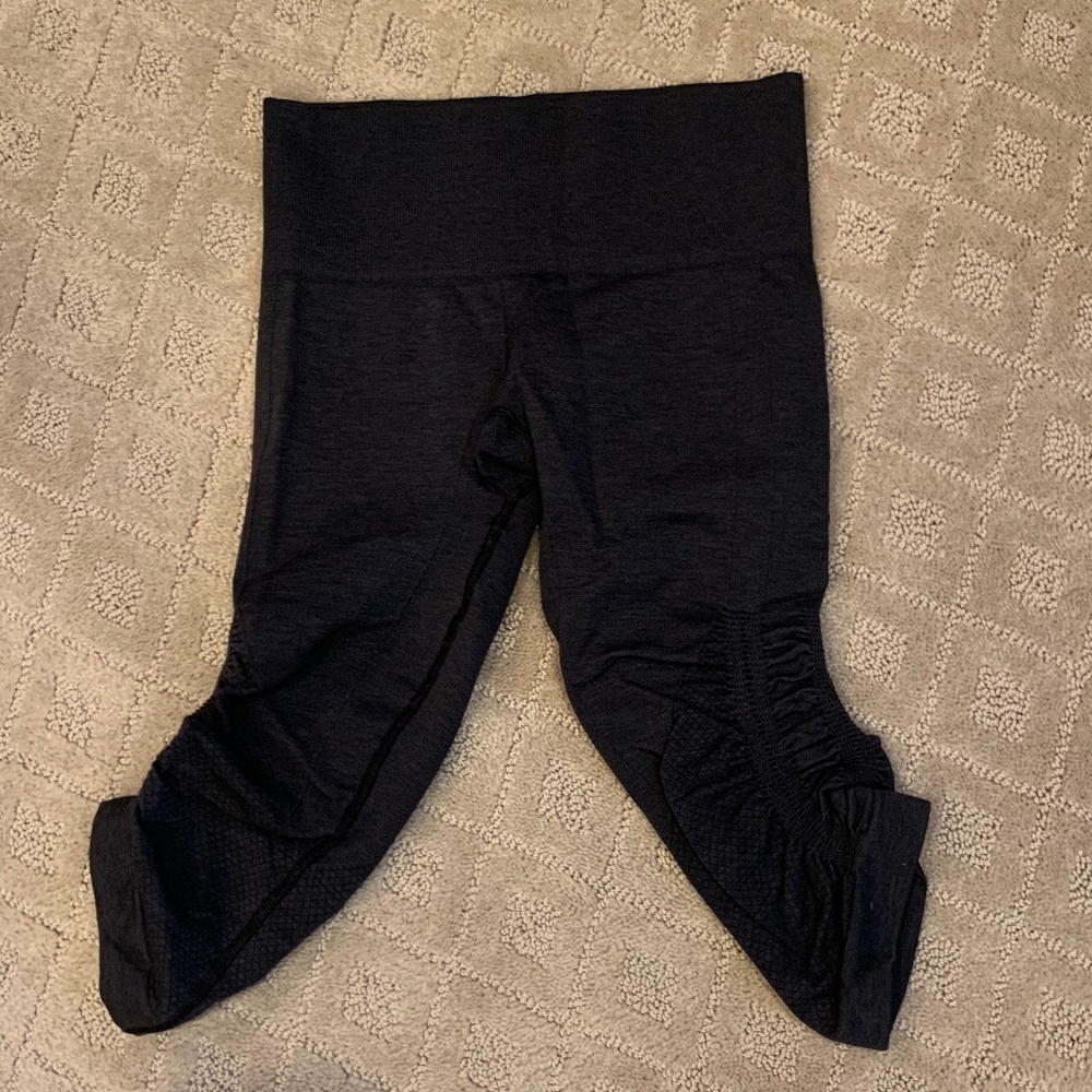 Women's Lululemon Cropped Leggings